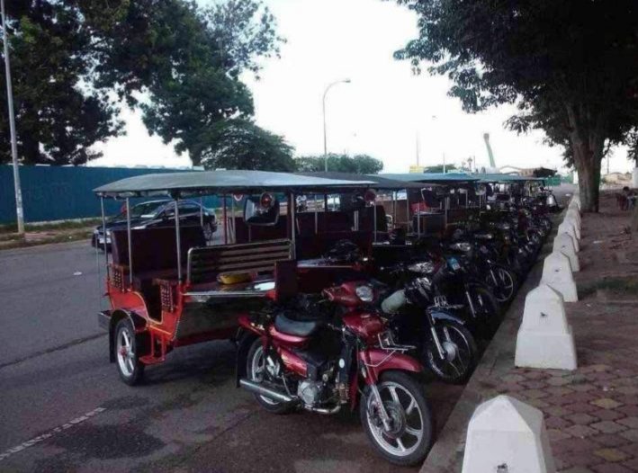 lekchandeth's tweet photo. Welcome to your Vacation in Cambodia 🇰🇭 
Try your day with our service  taxi and tuk tuk and all drivers good english knowledge friendly https://t.co/yoAj54qMgN