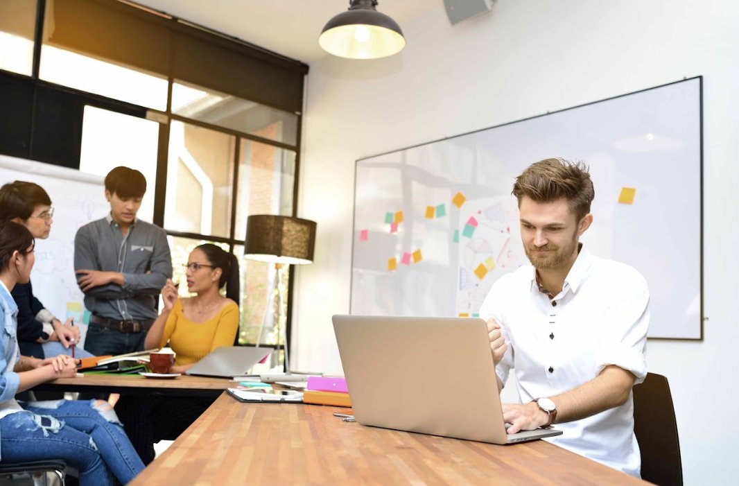 Advertisers Printing tweet media