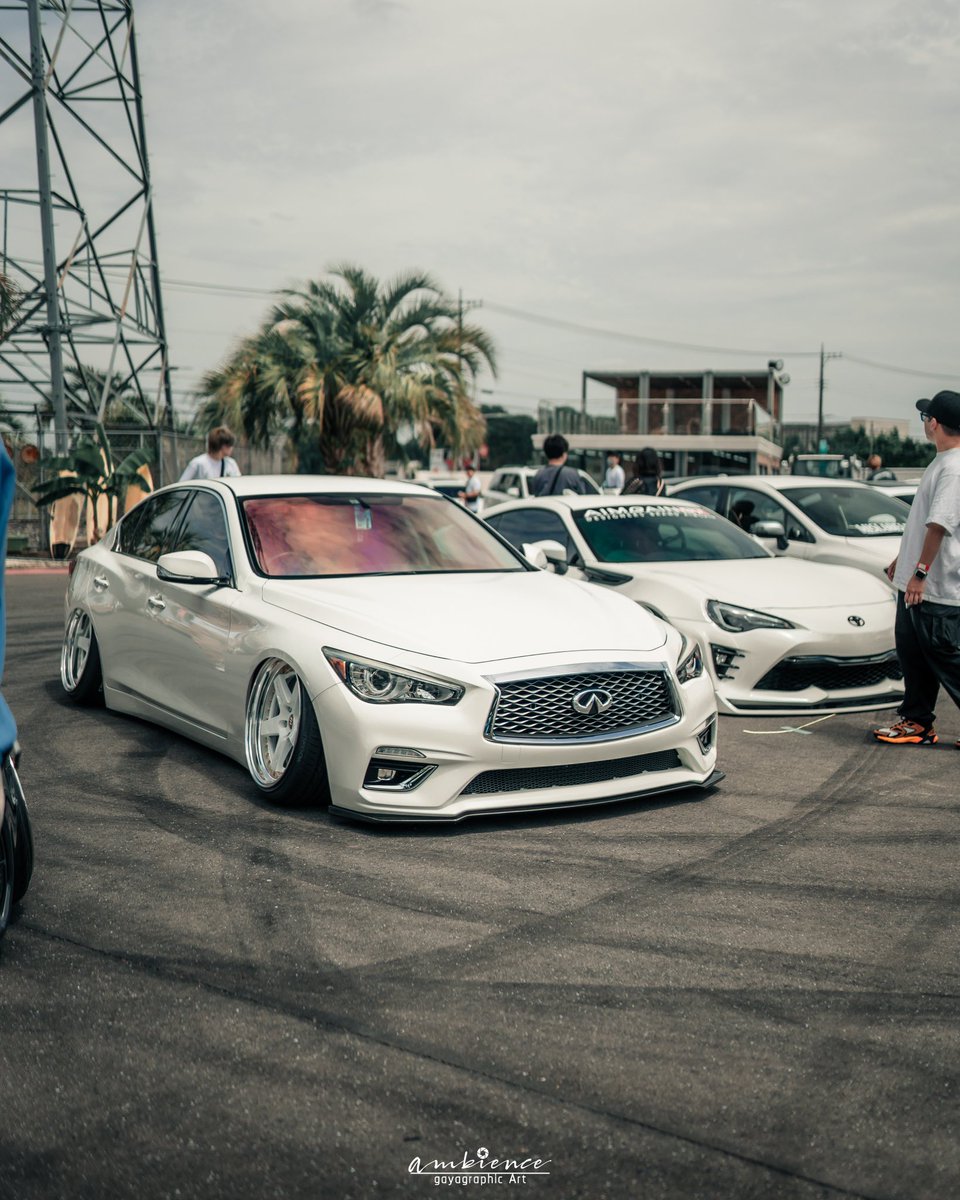 masu_4646's tweet photo. どなたか買ってください、、

v37 skyline
走行距離114000km
車検来年３月末まで

現状渡しで160万
埼玉からです
エアサス、アーム等足回りは全て公認とってます

値下げ交渉、詳しくはDMにお願いします🙇

#車売ります https://t.co/DOxBC6Bx6n