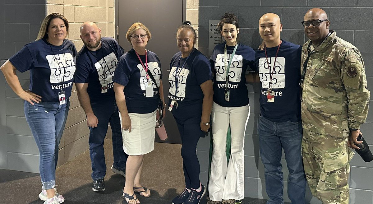 Southern Scouting Service (@tripleshoops) on Twitter photo Venture HS Vipers ๐ are in the house ready to kick off an amazing 23-24 school year! <a href="/Venture_HS/">Venture High School</a> #connectarlingtonISD #accomplishingthingsotherschoolscant Venture HS Vipers ๐ are in the house ready to kick off an amazing 23-24 school year! <a href="/Venture_HS/">Venture High School</a> #connectarlingtonISD #accomplishingthingsotherschoolscant