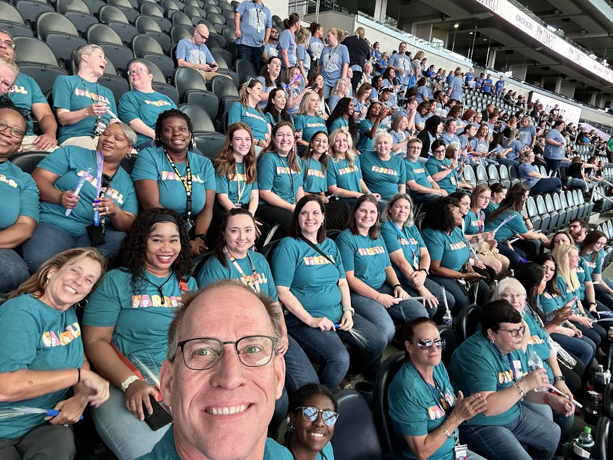 Farrell Elementary tweet media