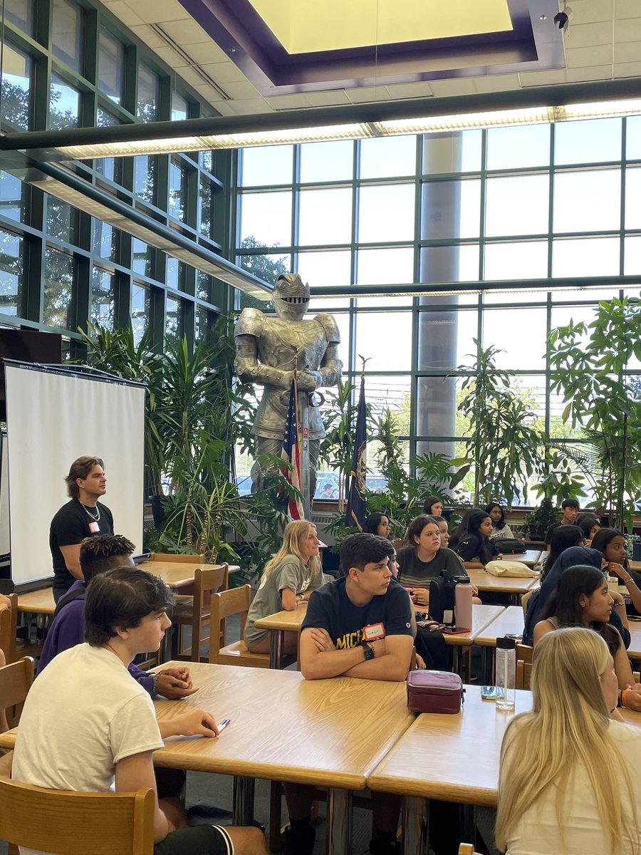 Kristi Layman tweet media