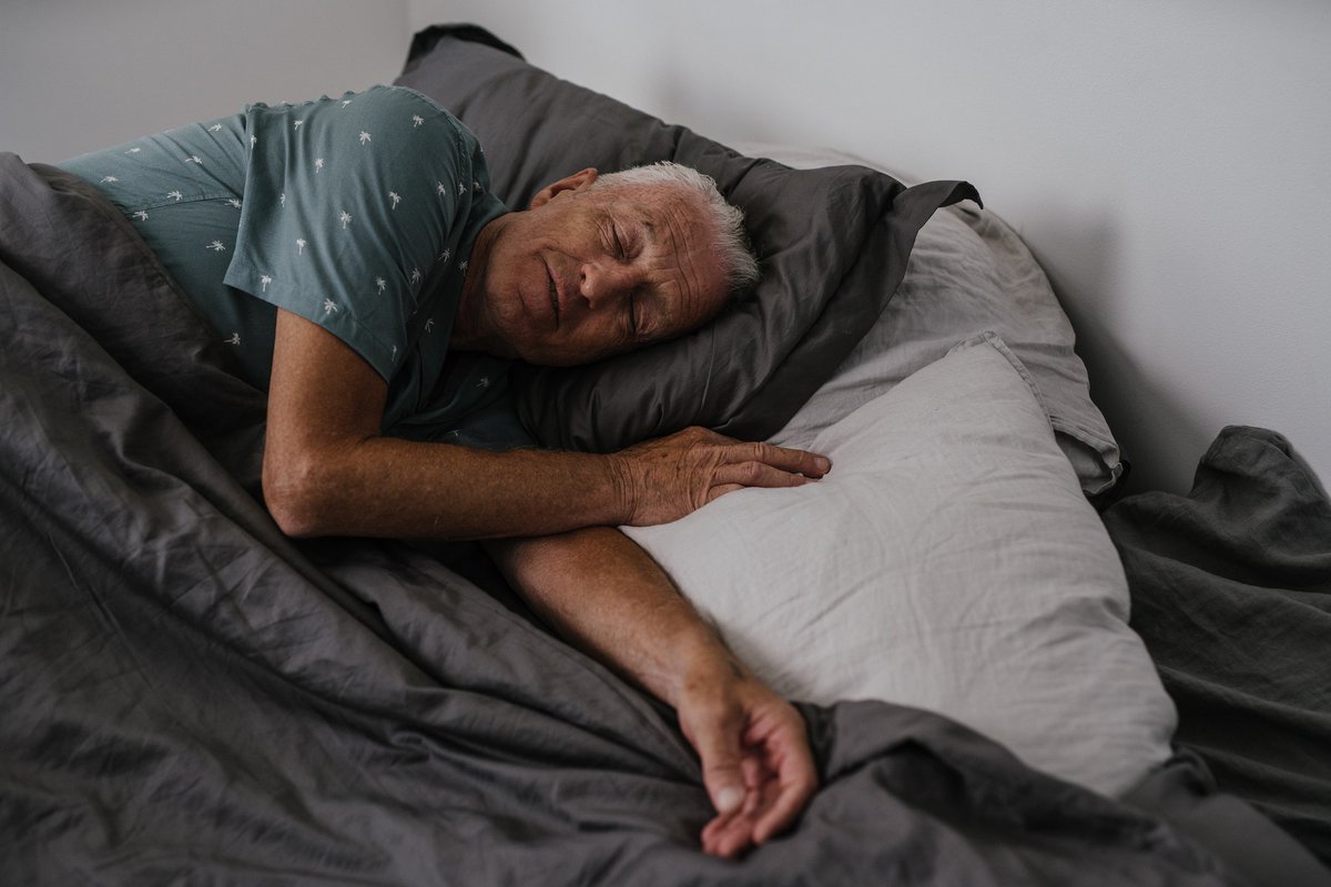Lien entre insomnie et maladies chroniques chez les personnes âgées #MaladieChronique #PersonneAgée somnologie.fr/lien-entre-ins…