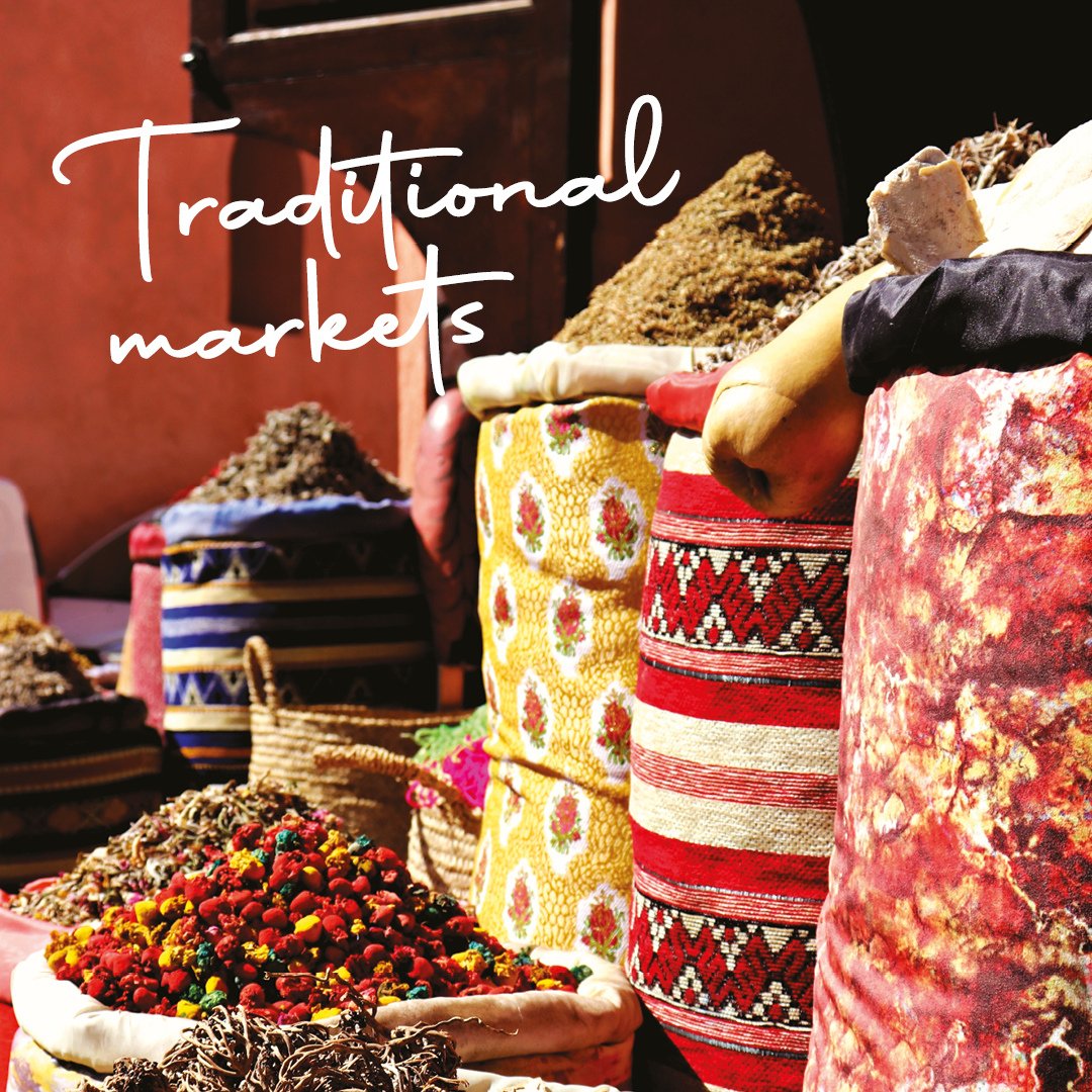 🕌 𝐂𝐮𝐥𝐭𝐮𝐫𝐚𝐥 𝐄𝐬𝐜𝐚𝐩𝐞𝐬

Discover the heart of culture through ancient temples, storied museums, and bustling traditional markets. Each allowing you to immerse yourself in the history, art, and local life, leaving cherished memories and deeper understanding.
