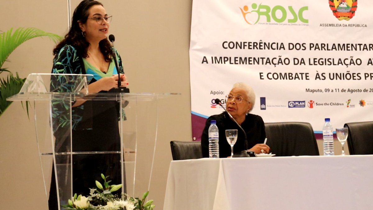 marcarols's tweet photo. Em nome da @WorldVisionMoz tive hoje a honra de apresentar a activista social mama Graça Machel, para uma das sessões da Conferência Parlamentar da SADC a decorrer em Maputo, onde captamos notas valiosas para combater uniões prematuras. https://t.co/HyziejV2DE