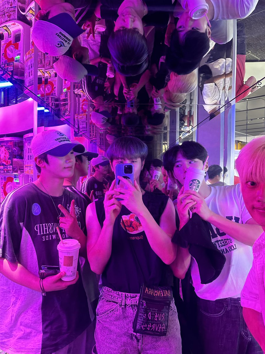🪞🤳