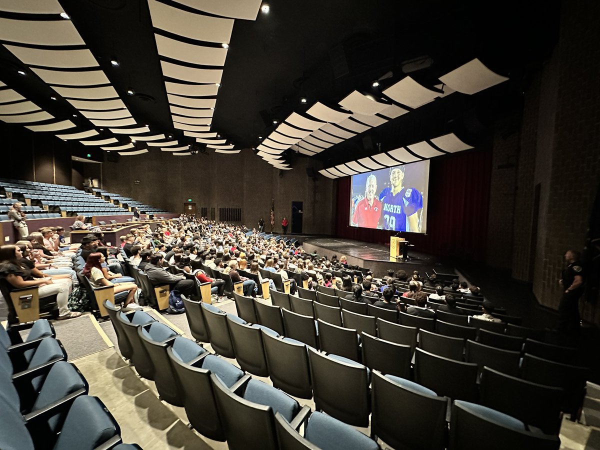 Welcome, class of 2027! 🔴⚫🍓