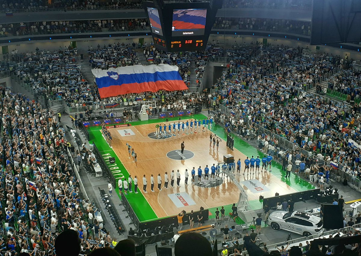 JanekVeedla's tweet photo. @kzs_si vs @HellenicBF 02.08.23 in Stožice Hall, Ljubljana Slovenia @luka7doncic https://t.co/EsOOoevoHI