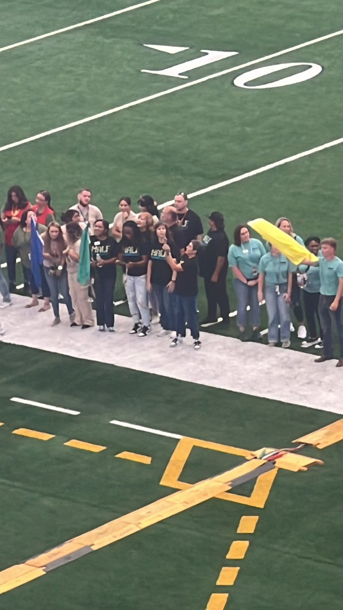 Go Hale Hurricanes!!#CONNECTARLINGTONAISD