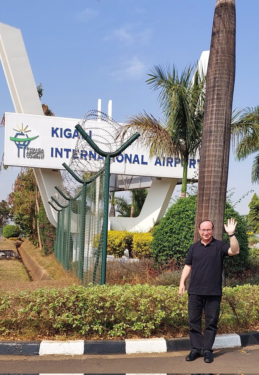 Goodbye, #Rwanda. Thank you for being so kind to me. I will miss you all! See you !