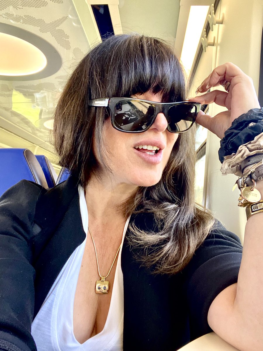 LGWhite2's tweet image. Film director on the move, The Netherlands, Belgium, France, UK.  Music please! 🕺🏻🥳🎬🫶 cut! @NS_online @EurostarUK  #work #Travel and have #fun!  @HorrorMusicDoc @Pablo_Guisa @ablairhawkins #visitfamily  #Willlovewilltravel