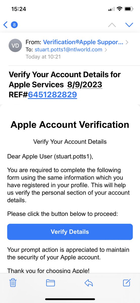 PottsStuart's tweet image. Hey @AppleSupport is this email from you?