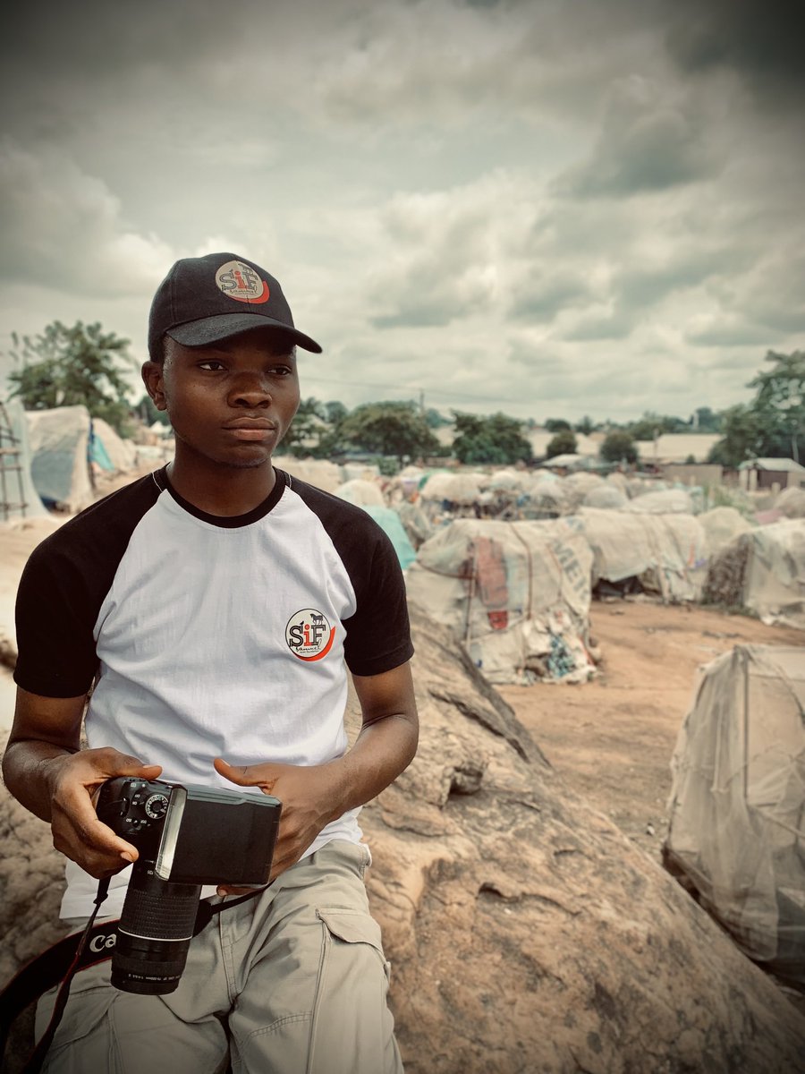 odehagajizion's tweet photo. What's more fulfilling than being able to change someone's life with a "snapshot" @samuelioron_NGO every shot, I take with a mindset of making a positive impact,
I'm thrilled to be a changemaker, and to put smiles on the face of others.
OLUWAPELUMI
#notyourregular π· https://t.co/Z6jByf4yQl