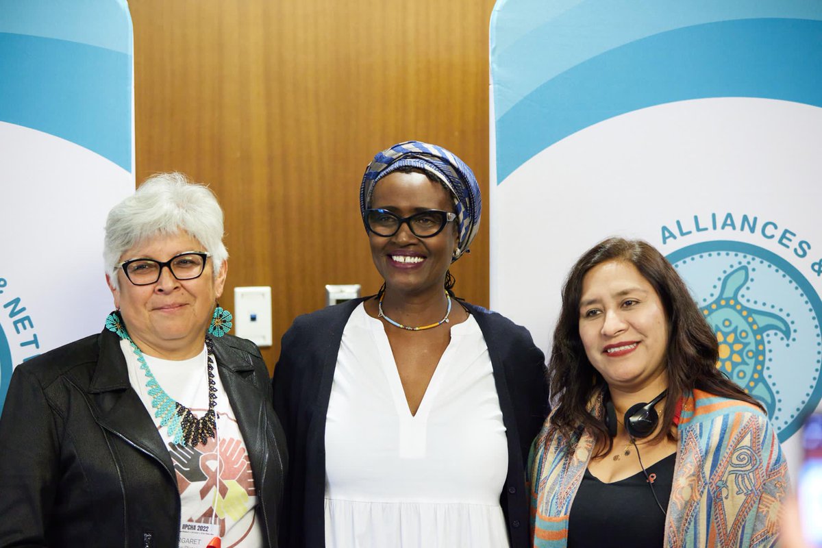 Winnie_Byanyima's tweet image. The struggles to end the inequalities that #indigenous people face, must also be our struggles. Let’s fight together to decolonize the HIV response, to end discrimination &amp;amp; inequalities, and to end AIDS.

On this #IndigenousDay, let’s show our solidarity.

#WeAreIndigenous