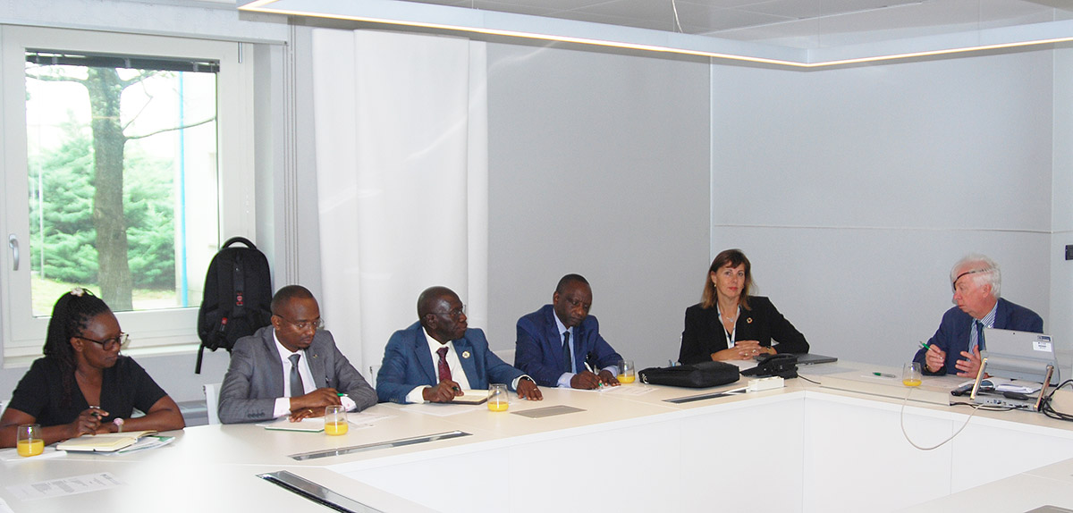 ICGEB's tweet photo. Partnering to promote advancement of #science in East Africa: @AICAD_Kenya Exec. Dir., D. Byarugaba, Deputy J. Kinyuru, and C. Obua, Vice Chancellor @MbararaUST #Uganda,  visited ICGEB today to launch collaboration.
Great news for #partnerships #Africa 
@nacosti  @costechTANZANIA https://t.co/2GcCjkSqjf