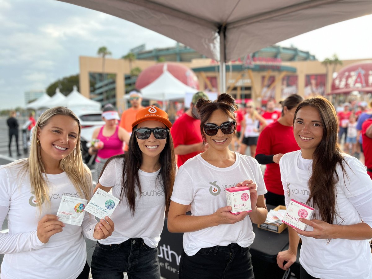 Activate_Evolve's tweet photo. Our mission is to captivate attention and build brand awareness by crafting versatile trailers and booth spaces that showcase the magic of @Youtheory. ✨💪

#productsampling #brandawareness  #targetaudience #awareness #experiences #marketing #marketingagency #eventmarketing https://t.co/l5UGpRu6d3
