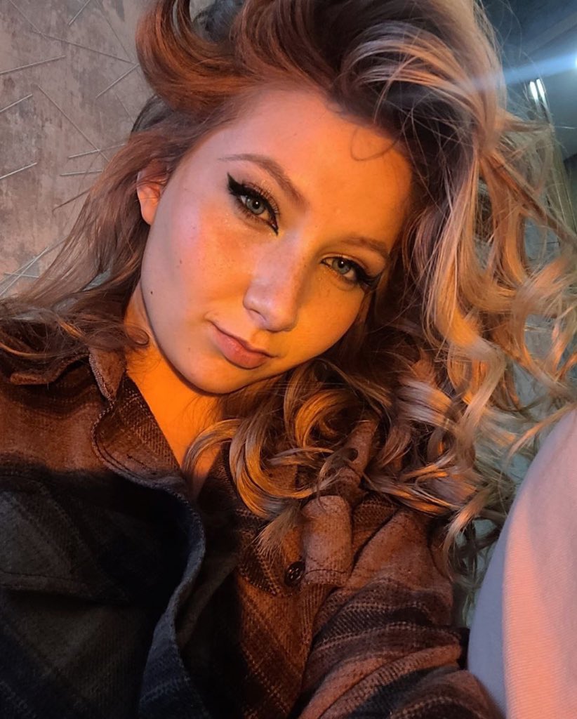 artzorik1's tweet photo. Good night 🥰
.

I hope to see a new email in the morning that says sold https://t.co/B5E5Dyk5ZI