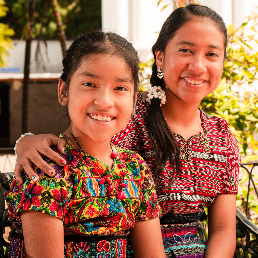 ZakatUS's tweet photo. Today we #celebrate ππ½ the achievements and traditions of #indigenous populations around the globe. Inclusiveness and equality truly make our world a richer, brighter place βοΈ . #IndigenousPeoplesDay #HumanityAboveAllElse https://t.co/urd71z9sXb