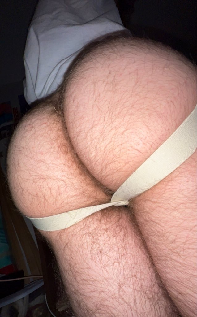 DaneFromHell's tweet photo. Cmon boy, what are you worshipping first https://t.co/ruCOpcEfGp