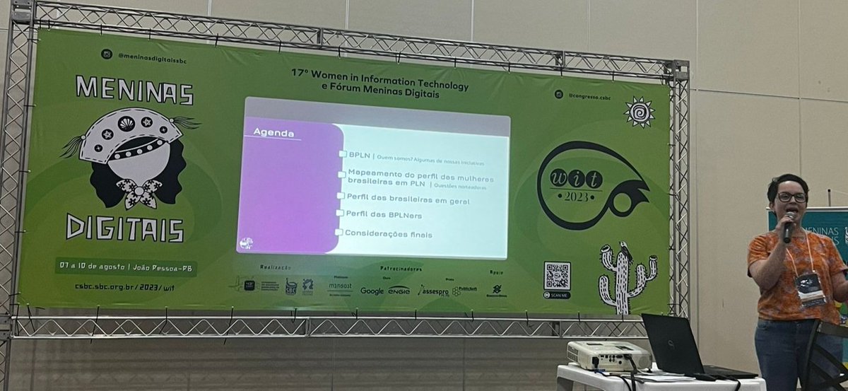 HelenaCaseli's tweet photo. @BrasileirasPLN Marcando presença no WIT 2023. Apresentação do artigo https://t.co/0YS6irCMBs https://t.co/3tw5bvFxwc