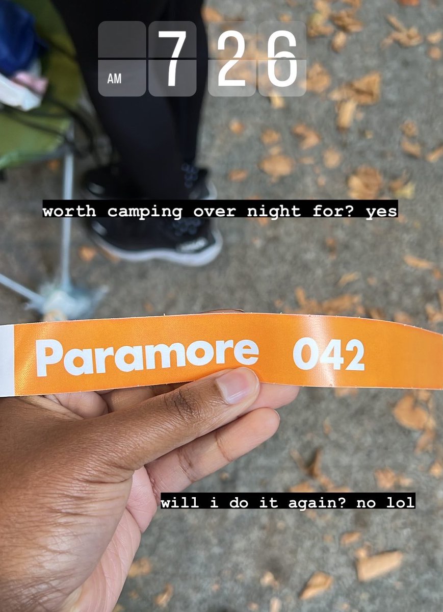callmelexis's tweet photo. delulu and grateful , see y’all tonight @paramore

please play i caught myself or all i wanted 😊 https://t.co/iUhCRtt6xW