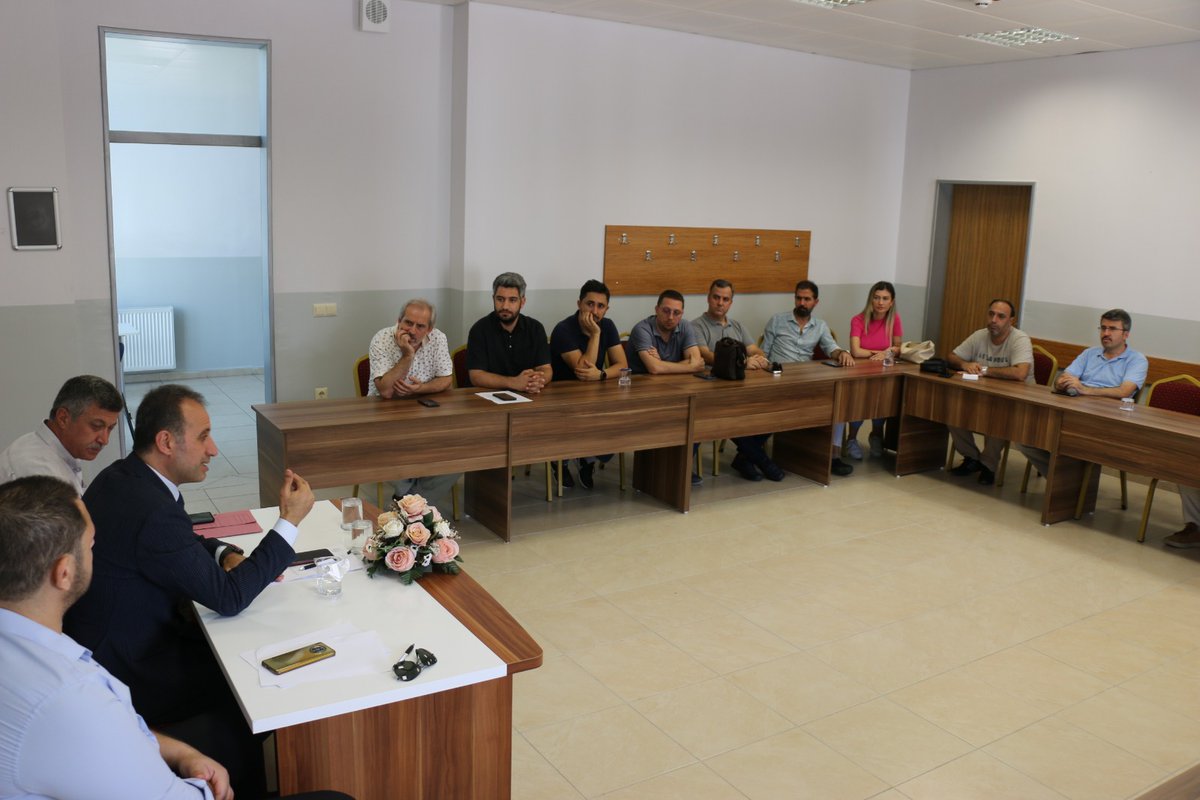 Tuzla Mahir İz AİHL (@tuzlamahirizihl) on Twitter photo Okulumuzda İlçe Milli Eğitim Müdürümüz Sayın Metin ÇANGIR'ın katılımı ile Ortaokul müdürleriyle istişare toplantısı gerçekleştirildi.Sonrasnda Aşure Etkinliğimizi gerçekleştirdik. Davetimize icabet eden herkese teşekkür ederiz.
<a href="/Tuzlamem/">Tuzla İlçe Milli Eğitim Müdürlüğü</a> <a href="/metincangir/">Metin ÇANGIR</a> <a href="/Tihmender/">Tuzla İmam Hatip Okulları Mezunları ve Mensupları</a> <a href="/meb_dinogretimi/">MEB Din Öğretimi Genel Müdürlüğü</a> Okulumuzda İlçe Milli Eğitim Müdürümüz Sayın Metin ÇANGIR'ın katılımı ile Ortaokul müdürleriyle istişare toplantısı gerçekleştirildi.Sonrasnda Aşure Etkinliğimizi gerçekleştirdik. Davetimize icabet eden herkese teşekkür ederiz.
<a href="/Tuzlamem/">Tuzla İlçe Milli Eğitim Müdürlüğü</a> <a href="/metincangir/">Metin ÇANGIR</a> <a href="/Tihmender/">Tuzla İmam Hatip Okulları Mezunları ve Mensupları</a> <a href="/meb_dinogretimi/">MEB Din Öğretimi Genel Müdürlüğü</a>