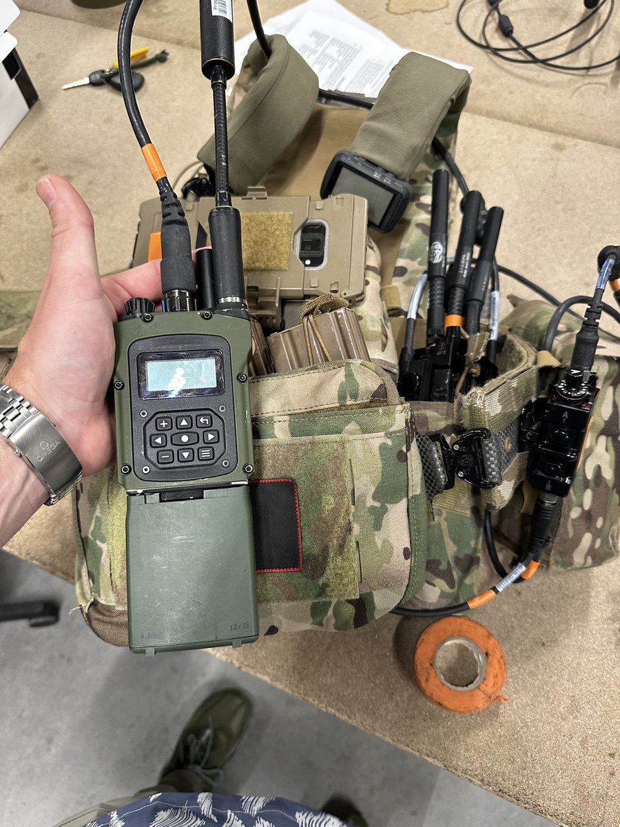 PSWaveRelay's tweet photo. Our team recently demonstrated the #RoIP capabilities to USSOCOM Special Operations Command Pacific (SOCPAC) personnel out in sunny #Hawaii. https://t.co/x4Kv2pPQnc
