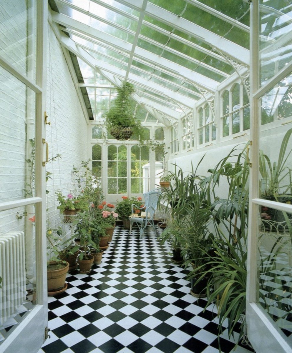 HobbyistPlant's tweet photo. I want this sunroom 🌿 https://t.co/Ixmp4WYJ1R