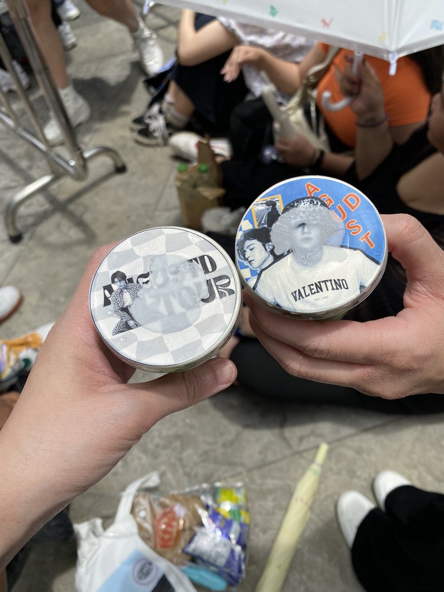 marandakerr's tweet photo. pcd af now that the d-day tour is over hah thank you suga, agust d, and min yoongi for this core memory 🥹🤍 @BTS_twt https://t.co/PNPa7PlBGu