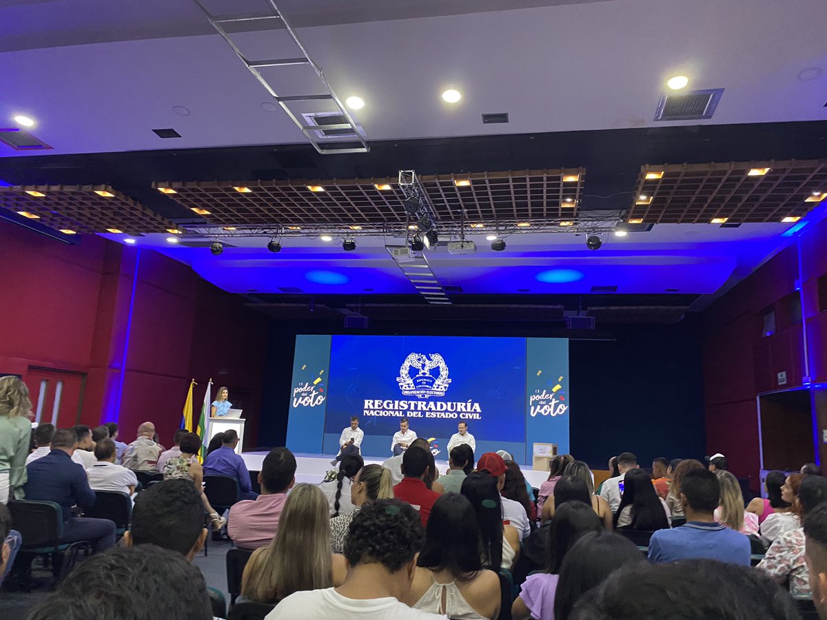 1andreago_26's tweet image. Evento
#ElpoderdelVoto 
@Registraduria #RegistraduriadelSigloXXI