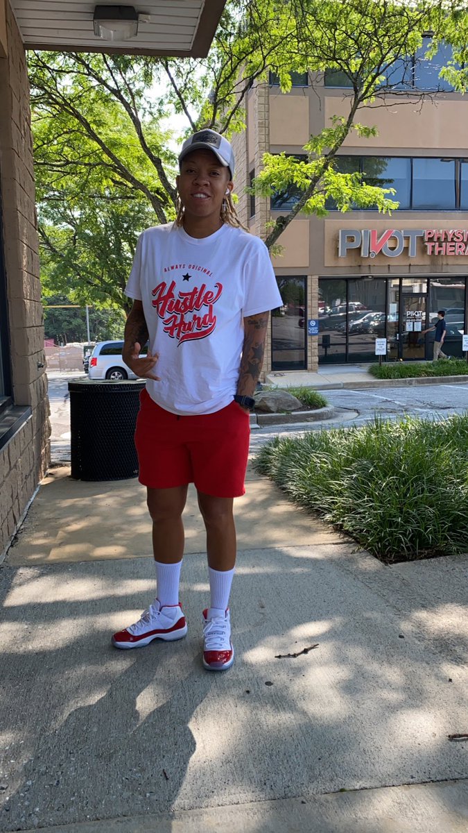 _tbapparel's tweet image. When your 6 year old is your photographer lol

#tomboiizapparel #hustlehard #alwaysoriginal #tees #trucker #truckerhats #customapparel #customprinting #tshirt #genderneutral #kids
