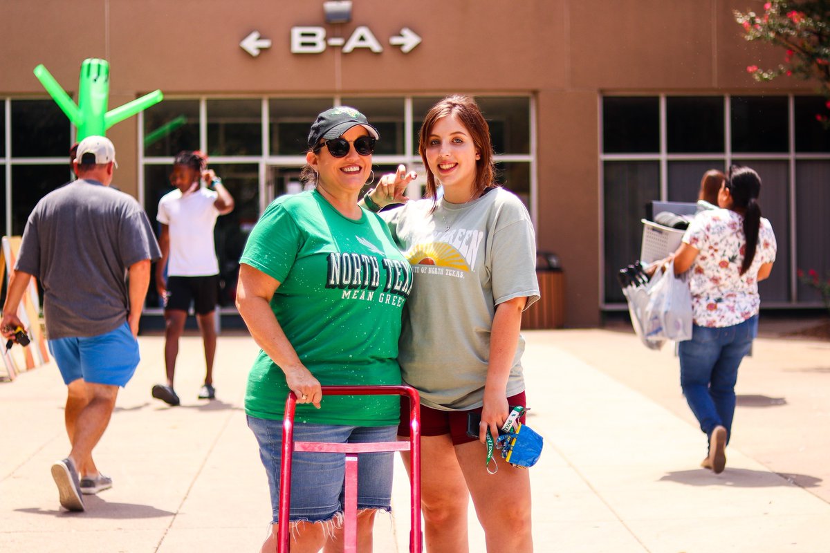 EW_UNT's tweet photo. Mean Green Move-In is around the corner and we are so excited! #youbelongatUNT #GoMeanGreen #MeanGreenMoveIn https://t.co/wjoidhR983