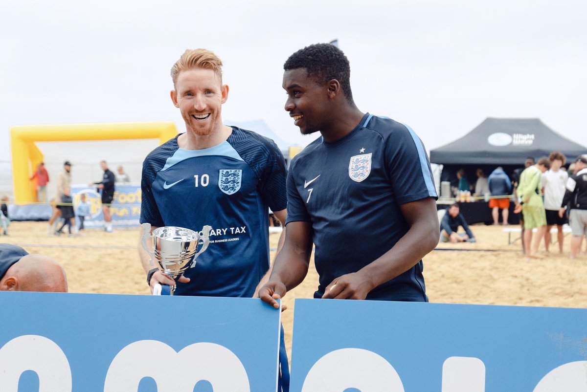 IOW_BeachSoccer's tweet photo. U10 Beach Soccer tournament medal winners ๐
Congratulations goes toโฆ๐
Gurnard - Winners ๐ฅ
Ryde Saints - Runners up ๐ฅ
Well done to all teams๐
#wightwave #beachsports #beachsoccerworldwide #isleofwight #beachsoccer @EngBeachSoccer https://t.co/weMYpwKA2n