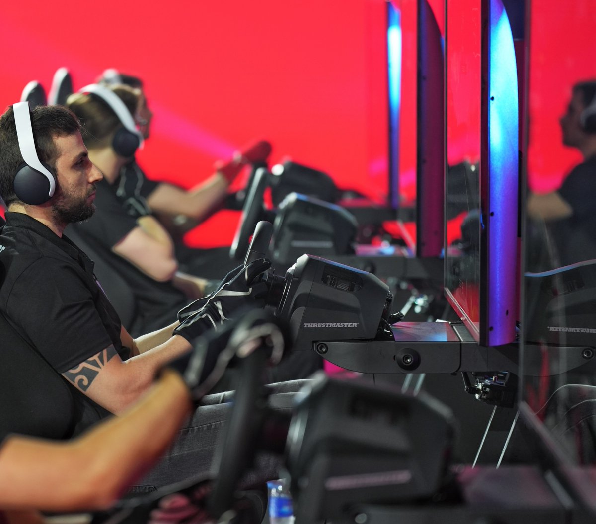 Thrustmaster Official tweet media