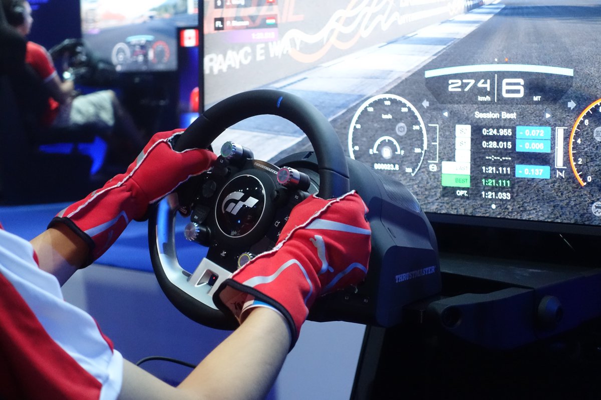 Thrustmaster Official tweet media