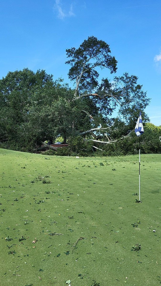 GSGolfCourse's tweet image. The Georgia Southern Golf Course and driving range will be closed today, Wednesday August 9th, to clean up after the storm. Lots of debris and some fallen trees to remove. We will post updates on cleanup and re-opening.