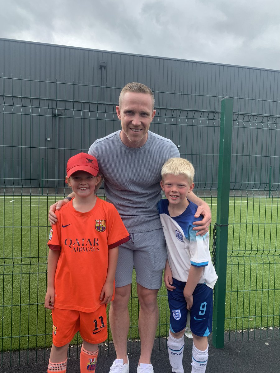 nat_murray's tweet photo. Great guy, sad to see him go #MOT @LUFC https://t.co/KaZC4GN01Q