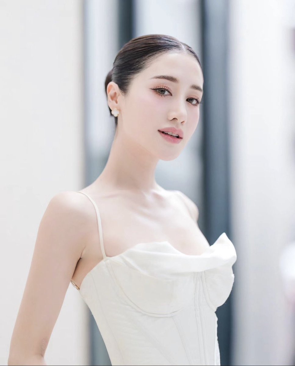 sometime_wyou's tweet image. Special Thanks K’ @PimPimprapa_T

 #PimPimprapa #Pimprapa 
#MERZAESTHETICS
#HAUSOFCONFIDENCE 
#ซัมไทม์ถ่าย