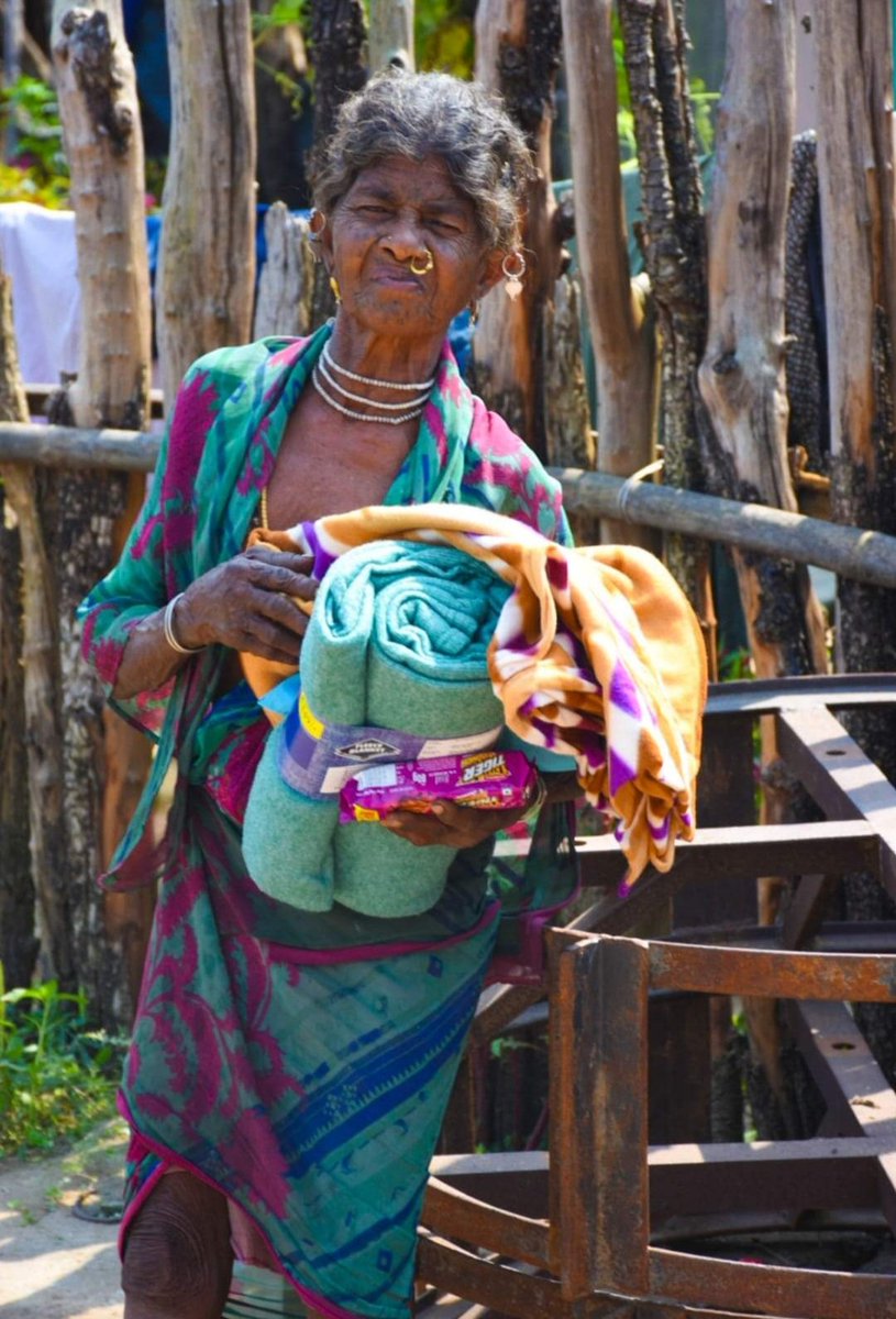 saitulsigari's tweet photo. This #IndigenousDay, we celebrate the resilience and rich culture of Indigenous communities around the world. We are honored to work alongside the many changemakers who amplify their voices. Let's continue supporting initiatives that help preserve their traditions #TigerGroup❇️ https://t.co/jsFghaj8Zh