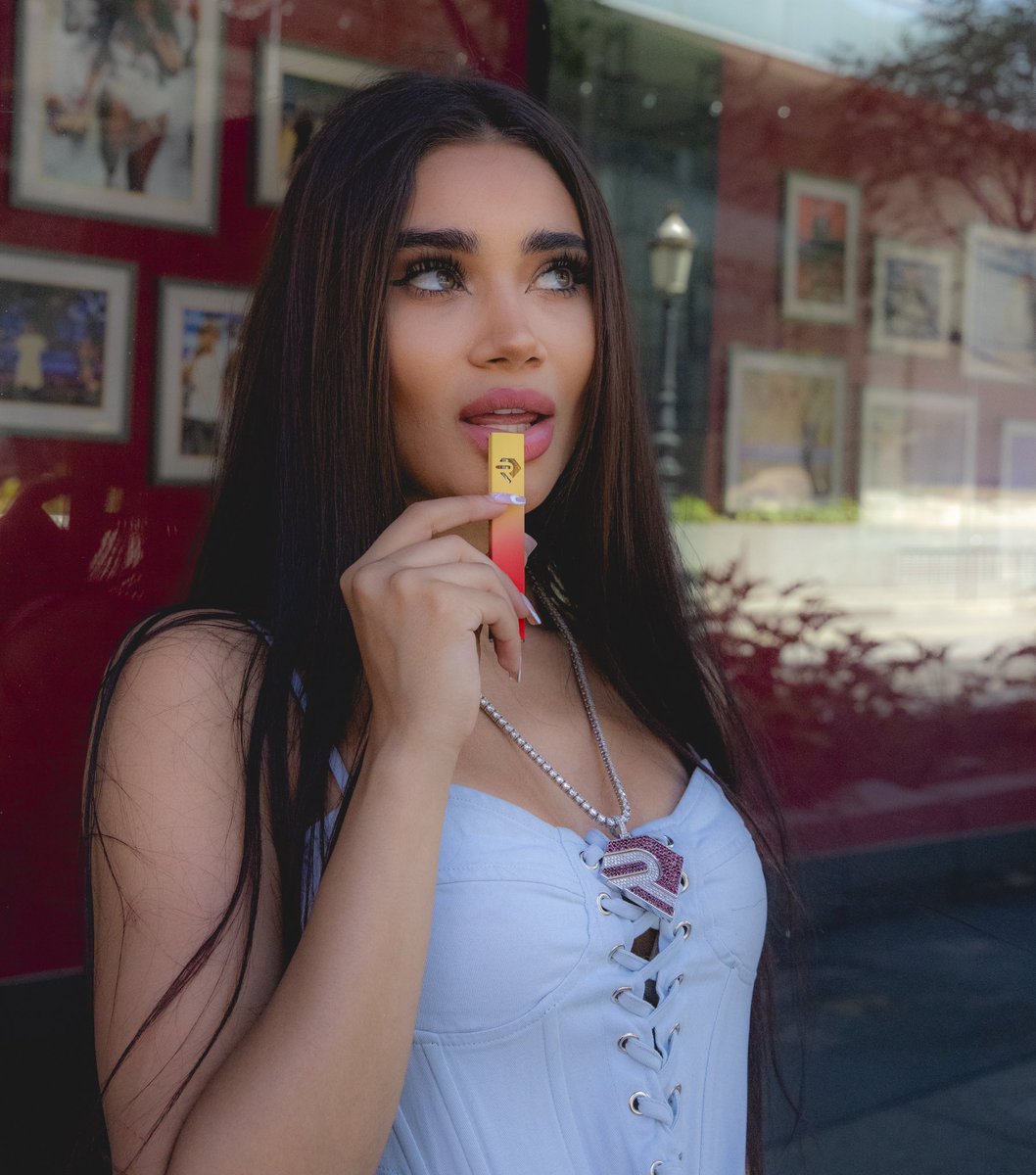 rubywayallday's tweet photo. Find some shade, stay cool, stay hydrated, and best of allโฆ stay high๐ฎโ๐จ๐ #summer #rubywayallday https://t.co/ULjjZntTob