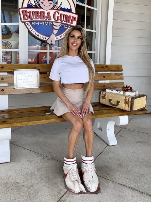 Pretty big shirt&hellip;I mean, shoes to fill. https://t.co/XXvbojTGRL<a href="/tag/plasticfantastic"class="tags"><span>#plasticfantastic</span></a><a href="/tag/bimbodoll"class="tags"><span>#bimbodoll</span></a><a href="/tag/tubetop"class="tags"><span>#tubetop</span></a><a href="/tag/bimboification"class="tags"><span>#bimboification</span></a>
