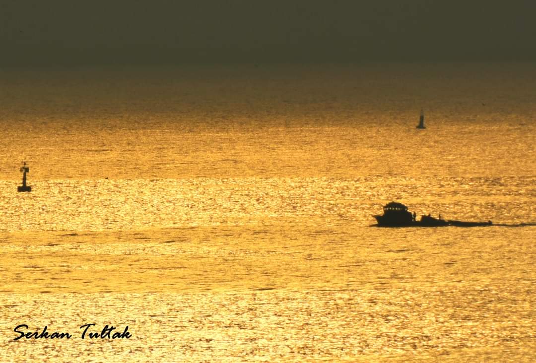 Sabahın köründe bir balıkçı teknesi... Fotoğraf 📷 Serkan Tultak  #Mersin
#nikond7200 #nikon_turkiye #nikonturkiye #nikond7200photography #lestguide #worldtourists #places #fotoğraf #gununkaresi #natgeotravel #travelphotography #naturephotography #thegezginler #photooftheday