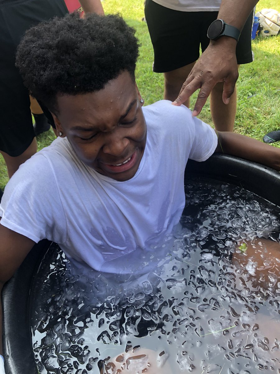 CoachStoutGLHS's tweet photo. Recovery Day 🥶📈🏔🏆 @gahannafootball https://t.co/2RKMURkEZD