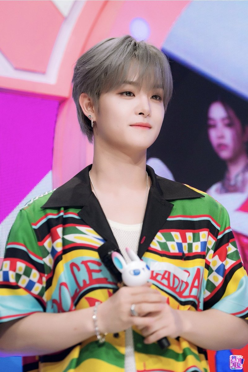 trsrupdates's tweet photo. [PHOTOS] 230806

📸 SPECIAL MC #JIHOON INKIGAYO CUTS

#TREASURE #트레저 #トレジャー @treasuremembers https://t.co/aeSr3XPhSy