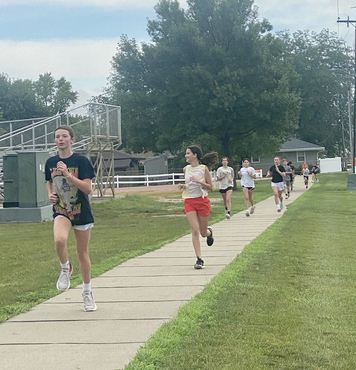 sblmsxc's tweet photo. Day 2 of middle school running camp at SBL. Way to crush it, Warriors! https://t.co/s1TtSLKhMY