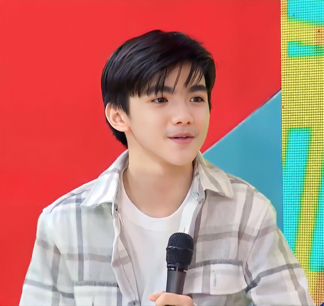 _dsrgrce's tweet photo. Gwapo 😳🥰❤️
#DavidRemo https://t.co/In9VBTBNCj