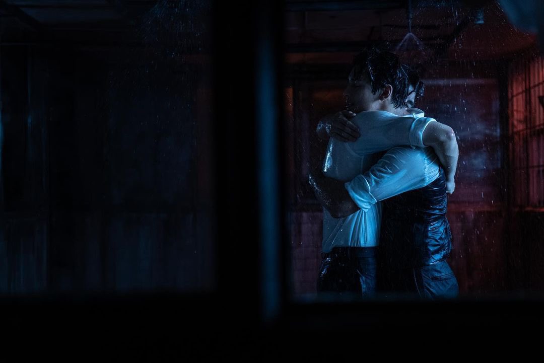 the sexual tension they exuded from this scene is 😔👌🏻