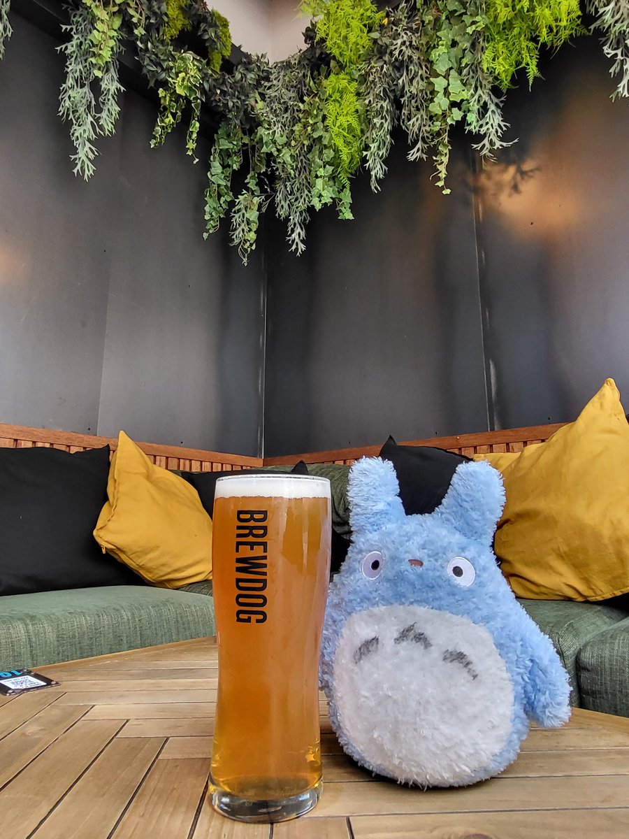 BrewDog DogHouse Edinburgh (@doghouseedin) on Twitter photo Having a pint with all my friends Having a pint with all my friends