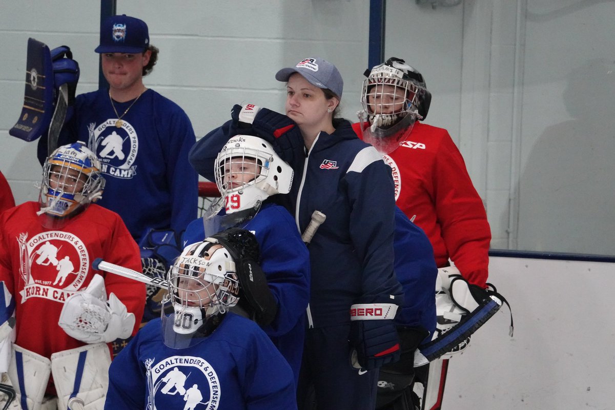 lilneumy's tweet photo. This teachers summer vacation was sponsored by hockey. #coachingadventures #usahockey #girlshockey #growthegame #51in30 #goalienation #childrenofthekorn #nysaha #trygoalie https://t.co/WTFLoDO975