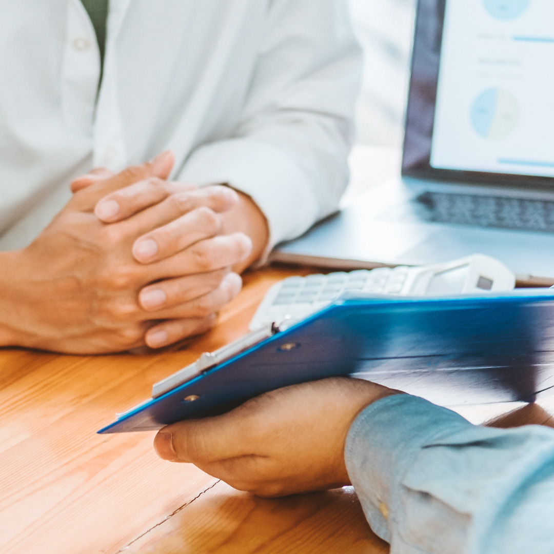 neubergerberman's tweet photo. With the exit doors still stubbornly shut, we are observing more #privateequity firms selling minority stakes in quality holdings to generate #cash and return #capital to LPs. Read more in Ty Black's latest #NBBlog #alternatives #blog #NB #PE
https://t.co/HauuMOHRGO https://t.co/aBzIBfE2sM